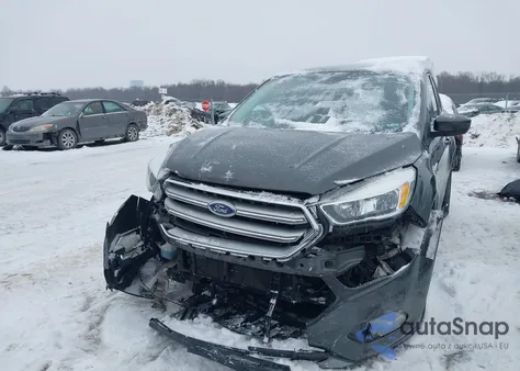 2017 Ford Escape Se from USA, damaged, VIN 1FMCU9GD6HUC06048